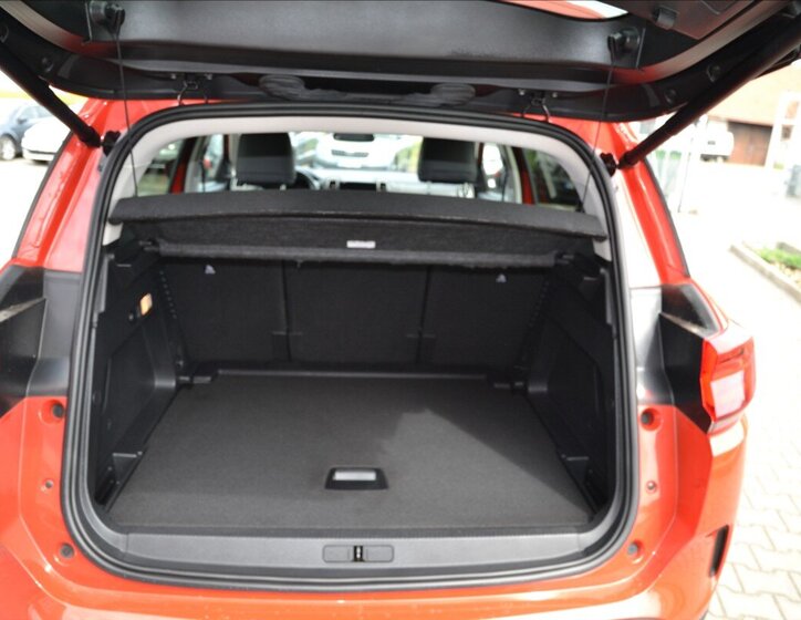 Citroën C5 Aircross SUV / Terénní 1,6 l 133 kw