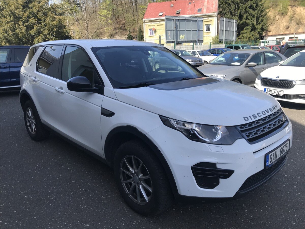 Land Rover Discovery Sport SUV / Terénní 2,0 l 110 kw