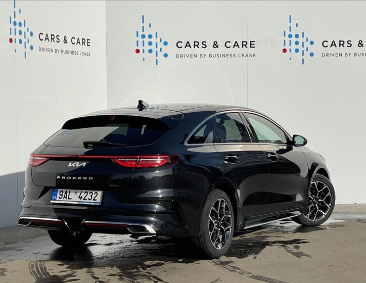 KIA ProCeed Hatchback 1,5 l 118 kw