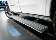 Jeep Grand Wagoneer SUV 6,4 l 351 kw