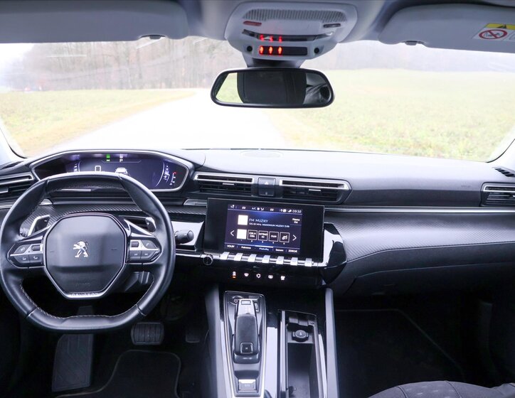 Peugeot 508 Liftback 1,6 l 133 kw