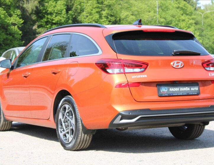 Hyundai i30 Kombi 1,5 l 70 kw