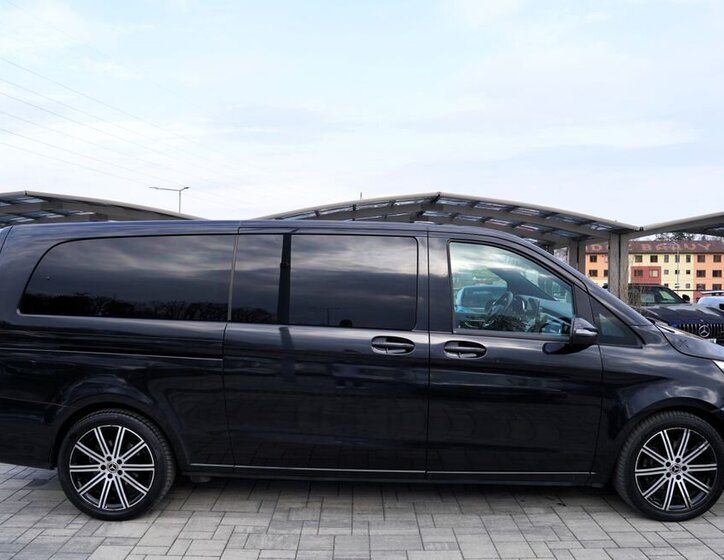 Mercedes-Benz Třídy V MPV 2,0 l 176 kw