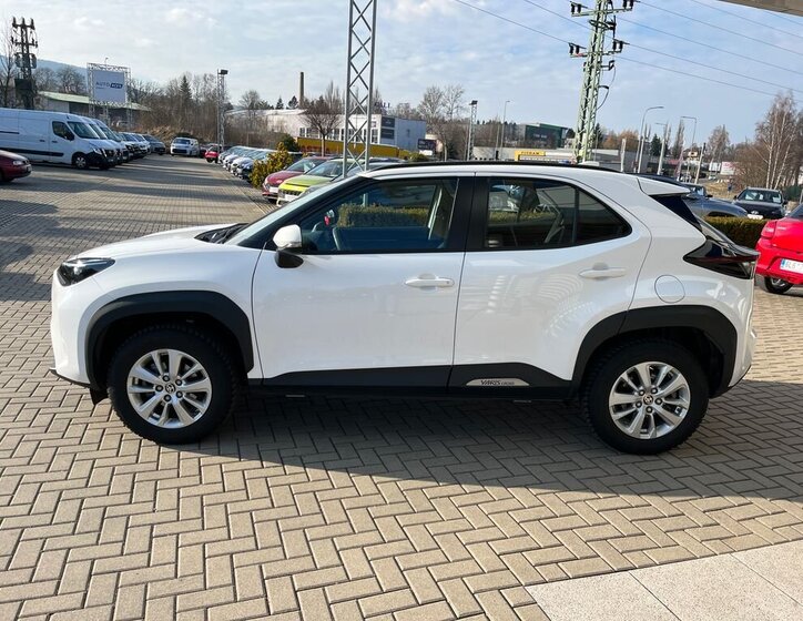 Toyota Yaris Cross SUV / Terénní 1,5 l 68 kw