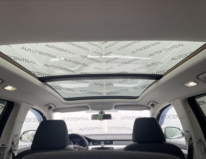 Škoda Superb Kombi 2,0 l 103 kw