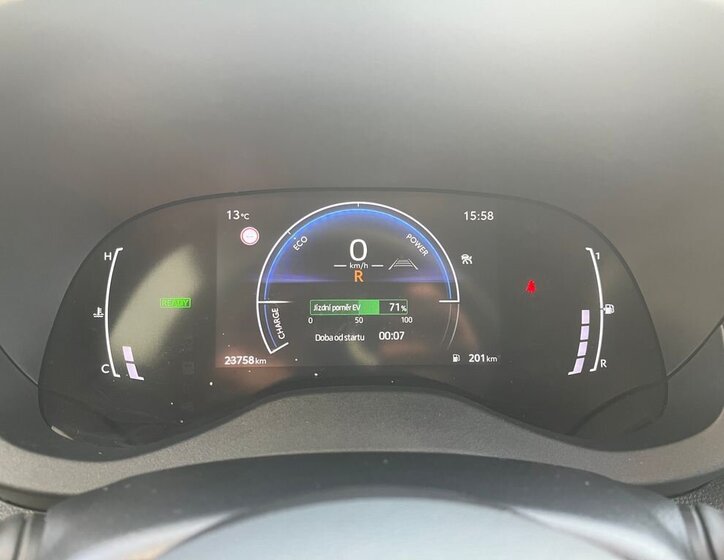 Toyota Yaris Cross SUV / Terénní 1,5 l 68 kw