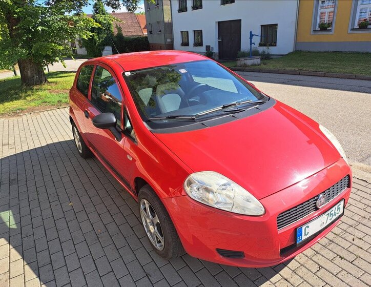 Fiat Grande Punto Kombi 1,2 l 51 kw