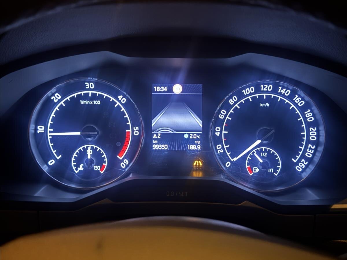 Škoda Superb Kombi 2,0 l 110 kw