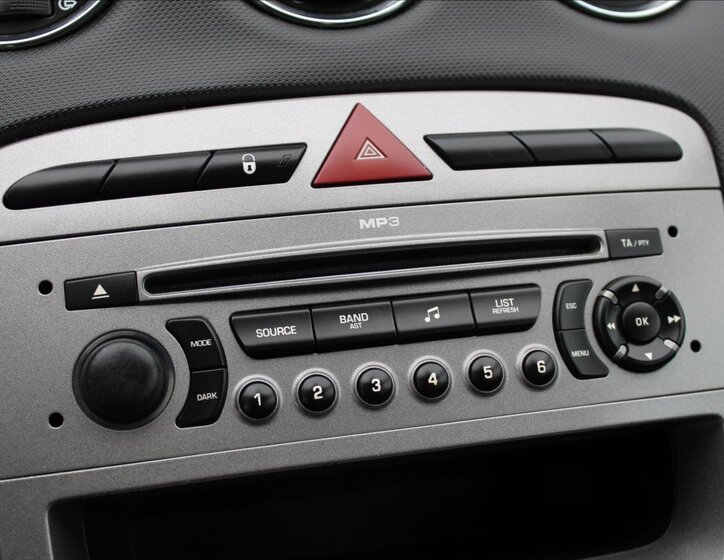 Peugeot 308 Hatchback 1,4 l 70 kw