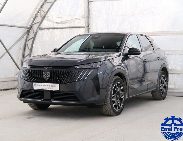 Peugeot 3008 SUV 1,2 l 100 kw