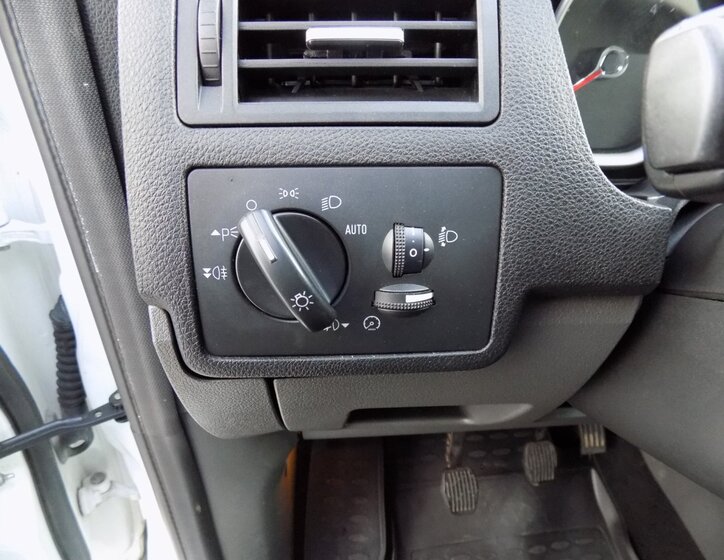 Ford Kuga SUV / Terénní 2,0 l 120 kw