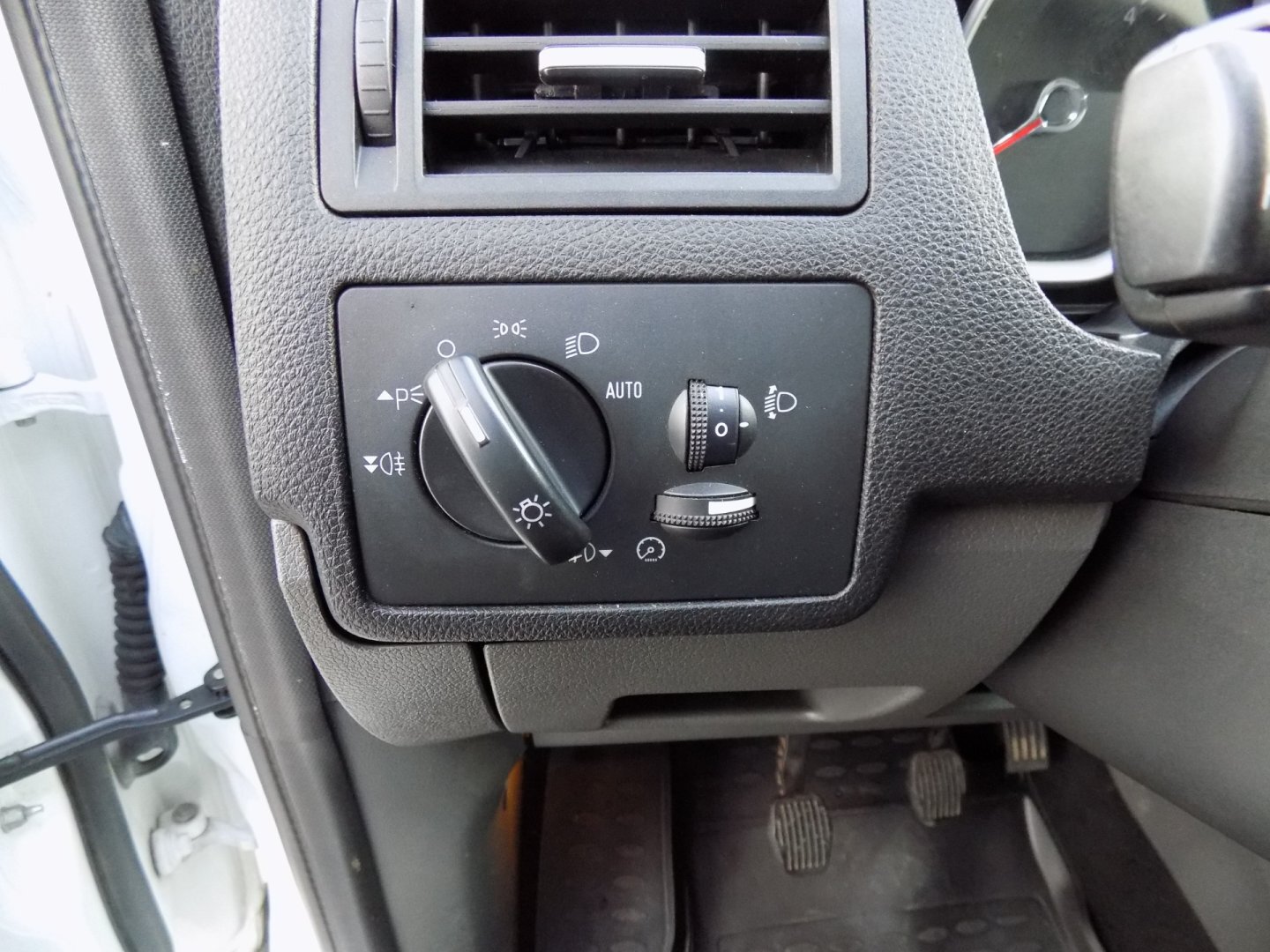 Ford Kuga SUV / Terénní 2,0 l 120 kw