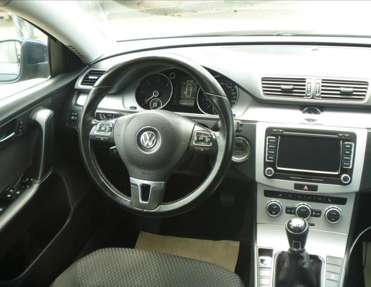 Volkswagen Passat 14