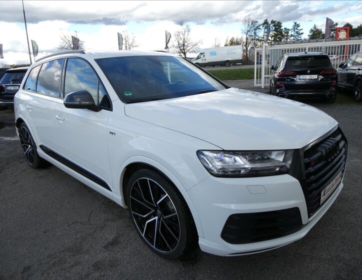 Audi SQ7 SUV / Terénní 4,0 l 320 kw