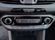 Hyundai i30 Kombi 1,6 l 85 kw