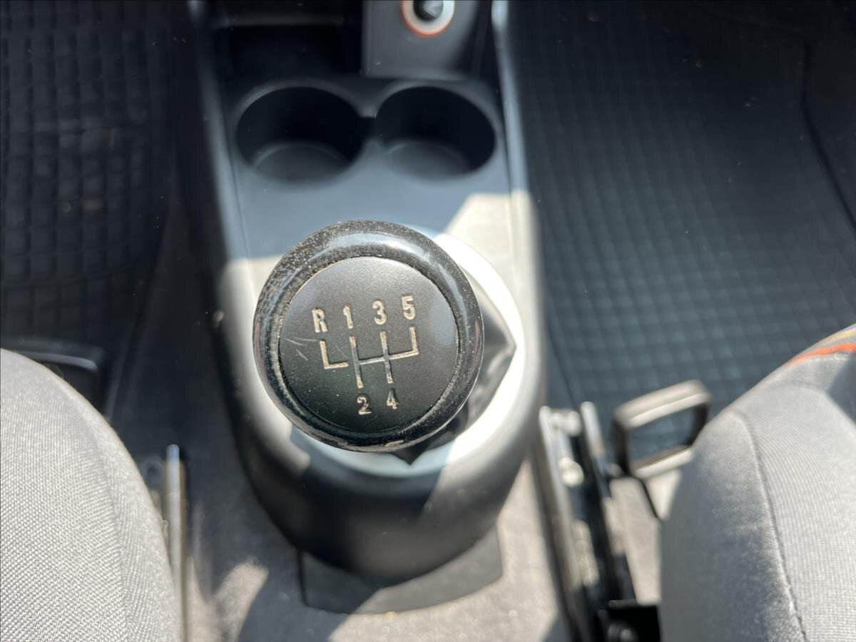 Volkswagen Fox Hatchback 1,2 l 40 kw