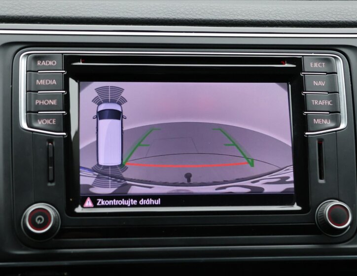 Volkswagen Multivan 27