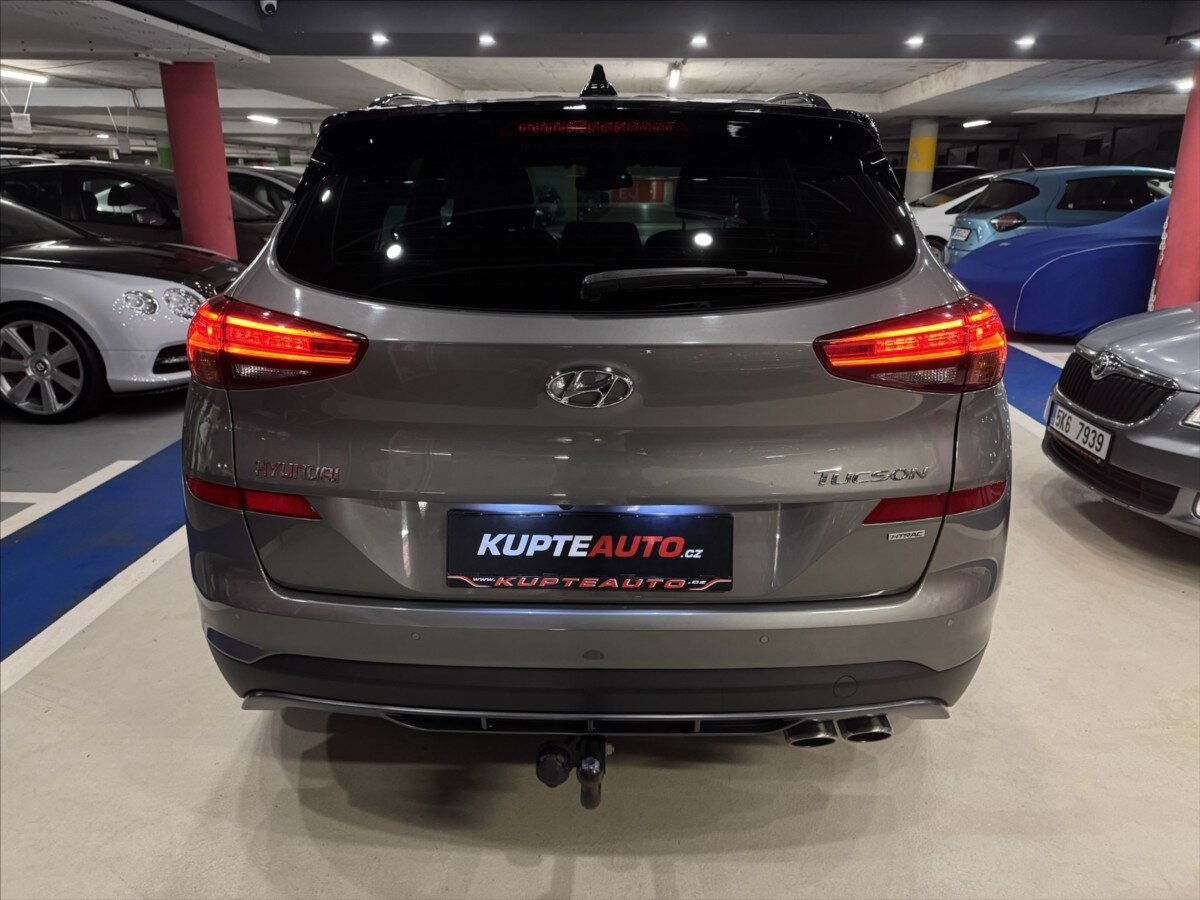 Hyundai Tucson SUV / Terénní 2,0 l 136 kw