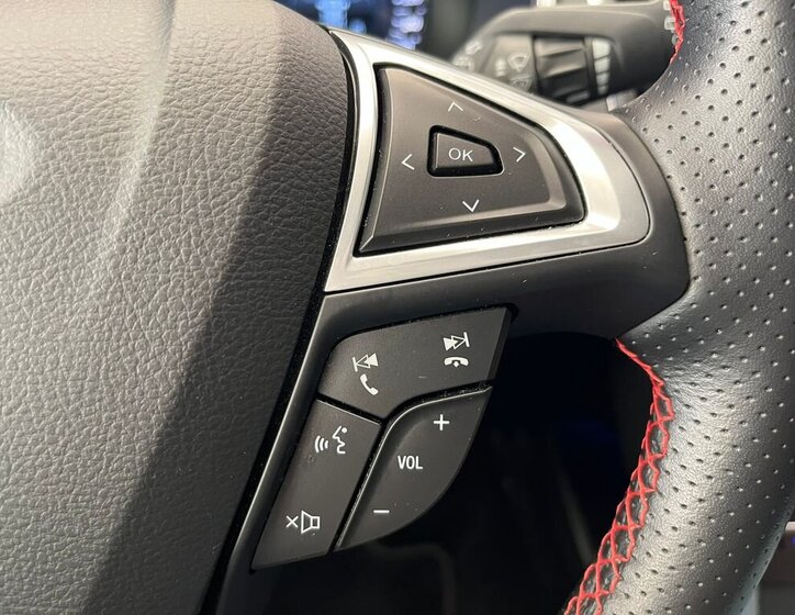 Ford S-MAX MPV 2,5 l 140 kw