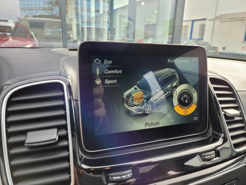 Mercedes-Benz GLS SUV 3,0 l 190 kw