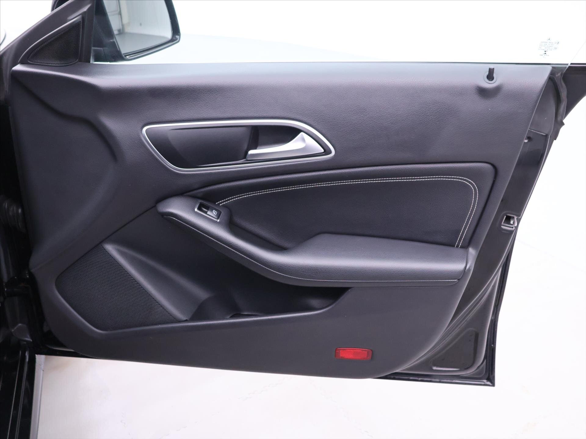 Mercedes-Benz CLA Kombi 1,5 l 80 kw