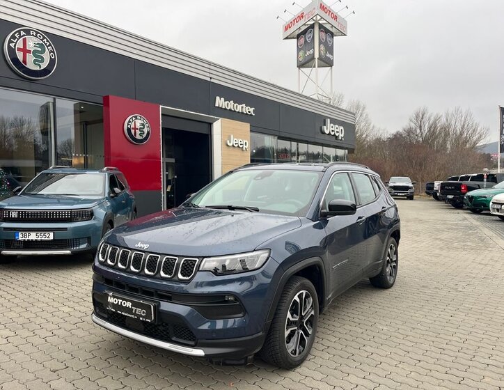 Jeep Compass SUV / Terénní 1,5 l 96 kw