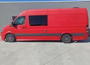 Mercedes-Benz Sprinter 4
