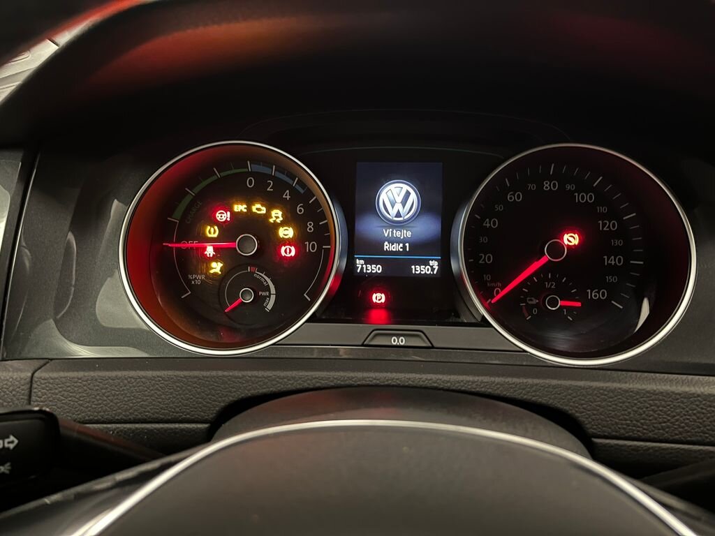 Volkswagen Golf Hatchback 0,0 100 kw