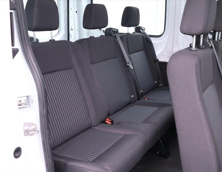 Ford Transit 12