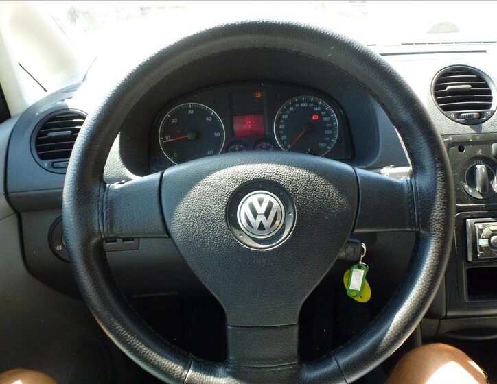 Volkswagen Caddy Skříň 1,9 l 77 kw