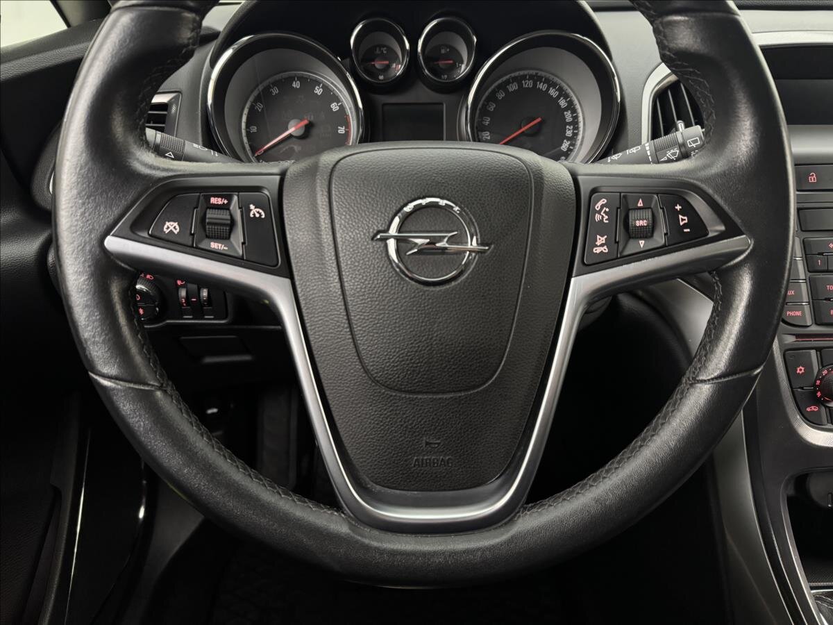 Opel Astra Hatchback 1,4 l 103 kw