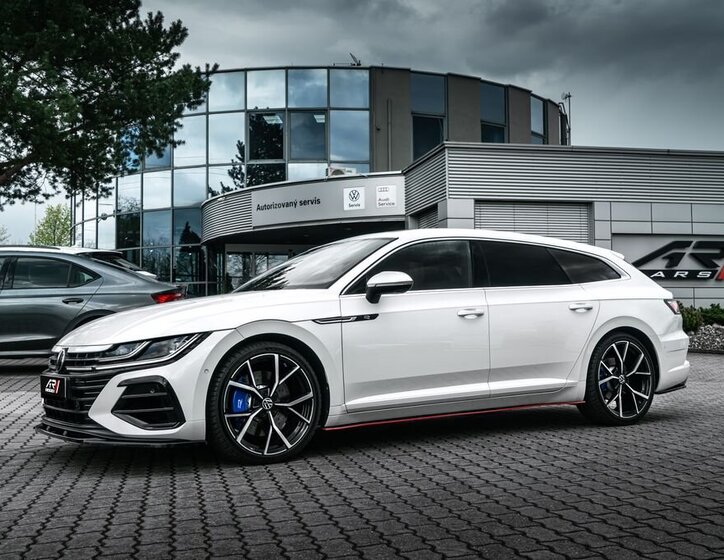 Volkswagen Arteon Kombi 2,0 l 235 kw