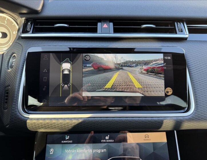 Land Rover Range Rover Velar SUV / Terénní 2,0 l 150 kw