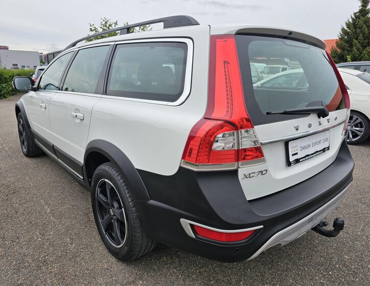 Volvo XC70 Kombi 2,0 l 133 kw