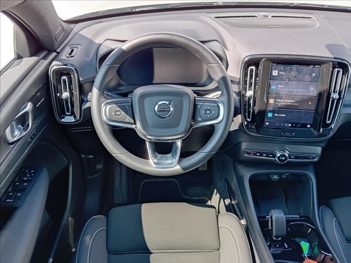 Volvo C40 Hatchback 0,0 300 kw