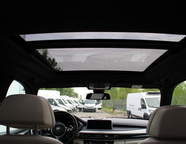 BMW X5 SUV / Terénní 3,0 l 225 kw