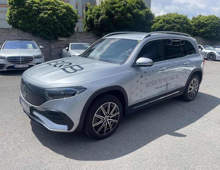 Mercedes-Benz EQB 3