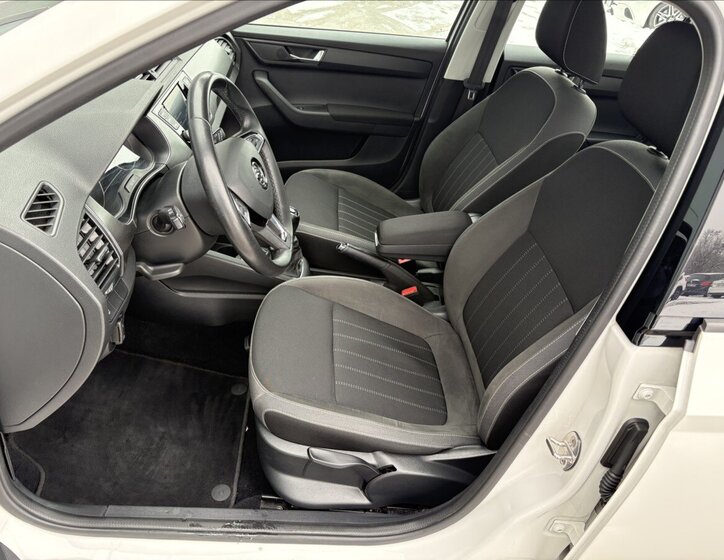 Škoda Fabia Hatchback 999,0 70 kw