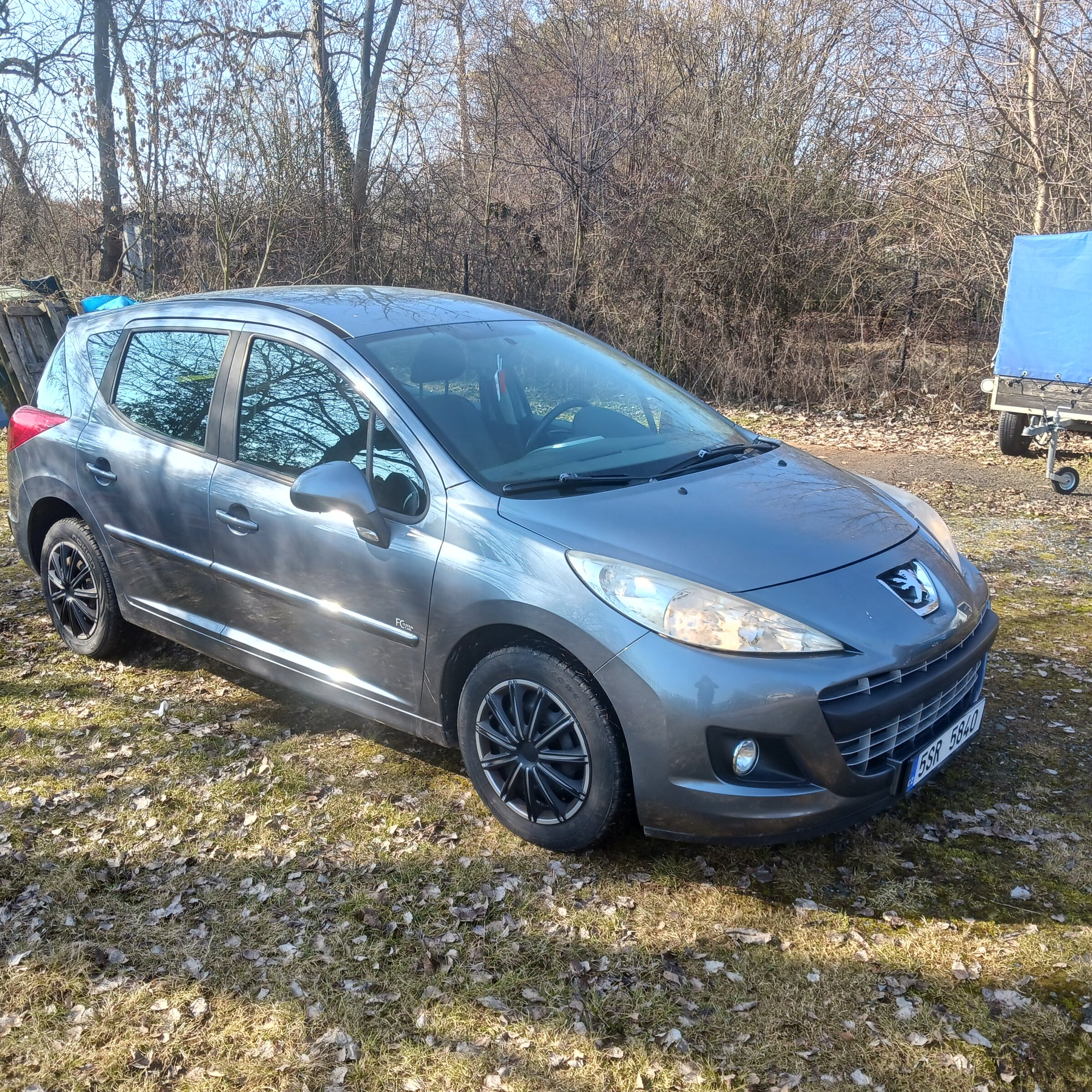 Peugeot 207 Kombi 1,4 l 54 kw