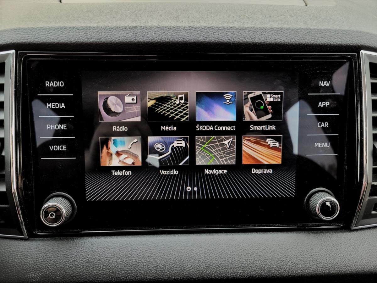 Škoda Karoq SUV / Terénní 1,6 l 85 kw