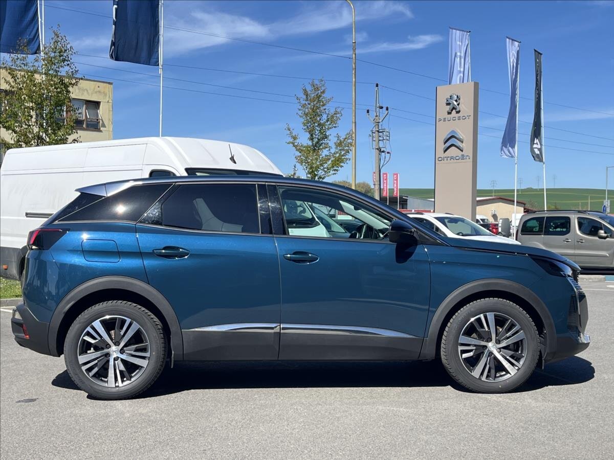 Peugeot 3008 SUV / Terénní 1,5 l 96 kw