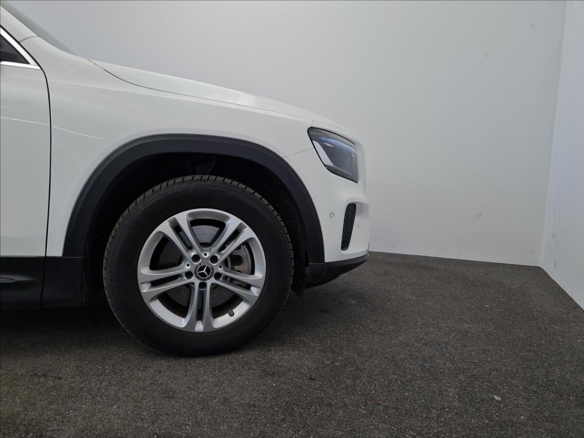 Mercedes-Benz GLB SUV / Terénní 2,0 l 140 kw