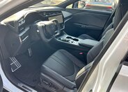 Lexus Ostatní SUV / Terénní 0,0 300 kw