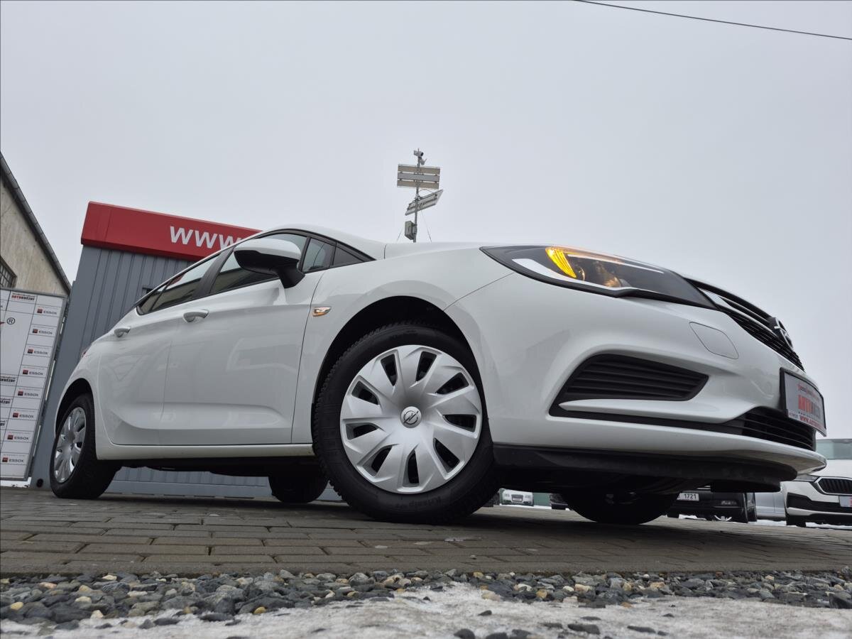 Opel Astra Hatchback 999,0 77 kw