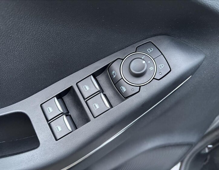 Ford Puma SUV / Terénní 999,0 92 kw