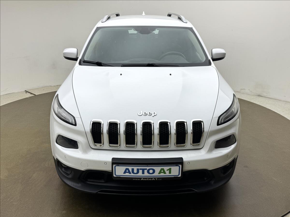 Jeep Cherokee SUV / Terénní 2,0 l 103 kw