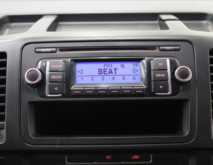 Volkswagen Transporter Skříň 2,0 l 62 kw