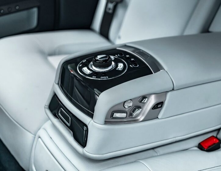 Rolls-Royce Ghost 23