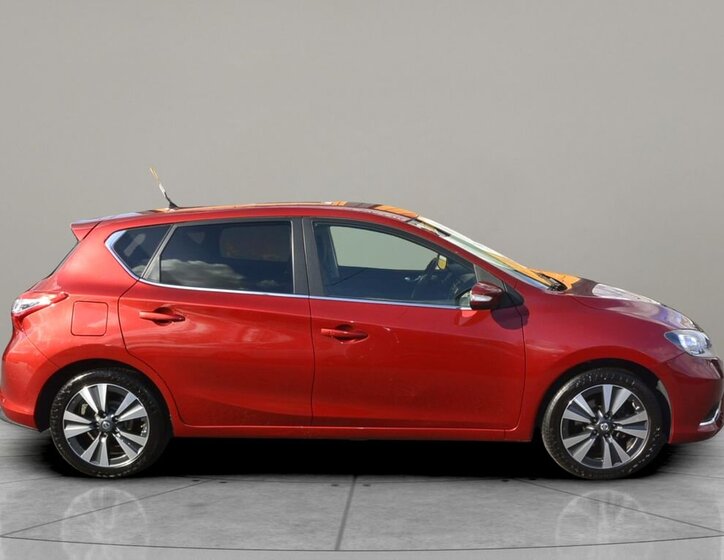 Nissan Pulsar Hatchback 1,2 l 85 kw