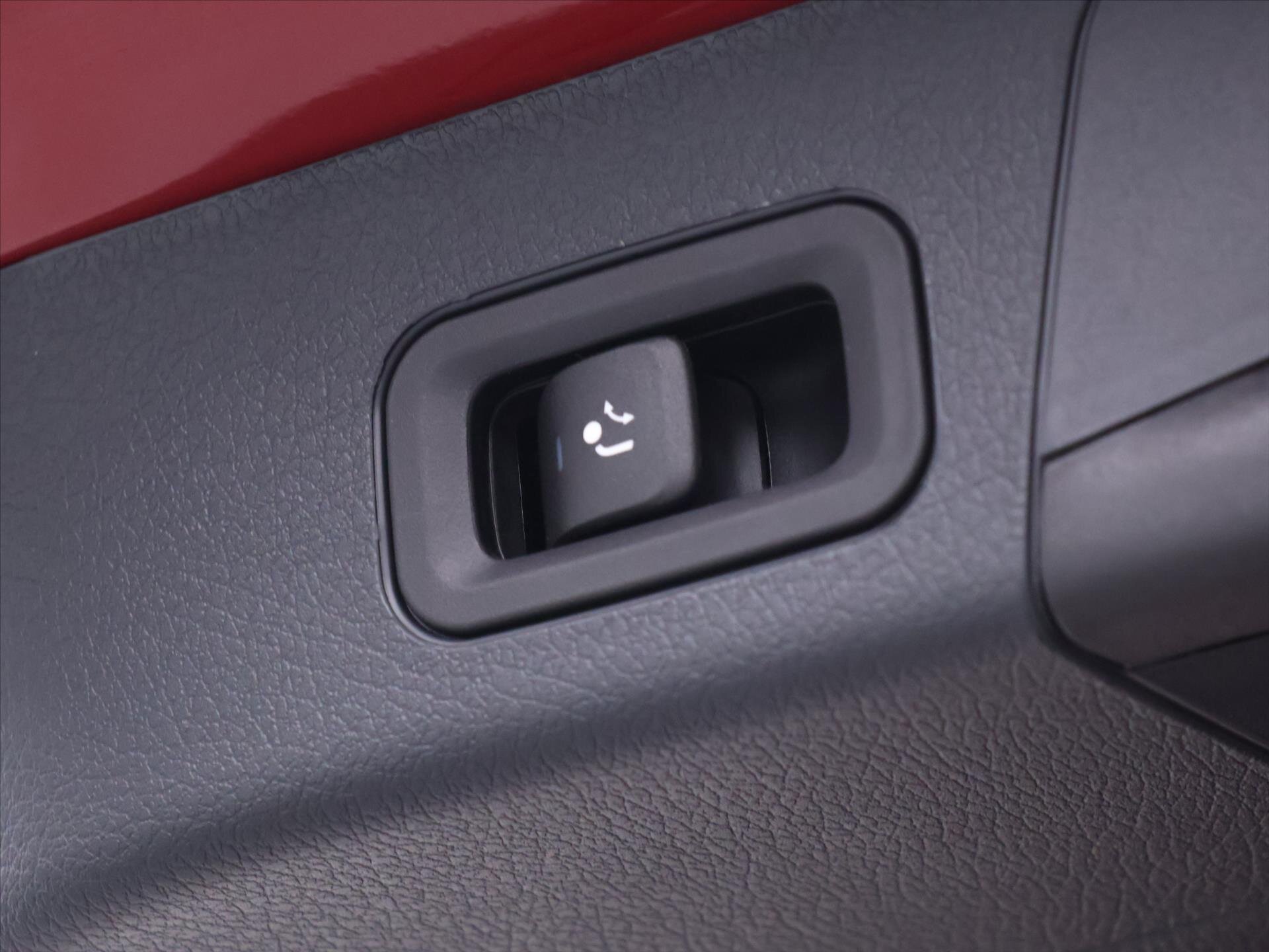 Mercedes-Benz GLB SUV 2,0 l 110 kw